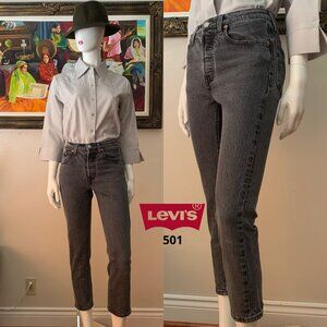 LEVI's Premium 501 Straight Leg Women's Button Fly Closure Jeans
